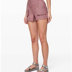 Lululemon This Instant Short
Red Dust 8 
Excellent condition
